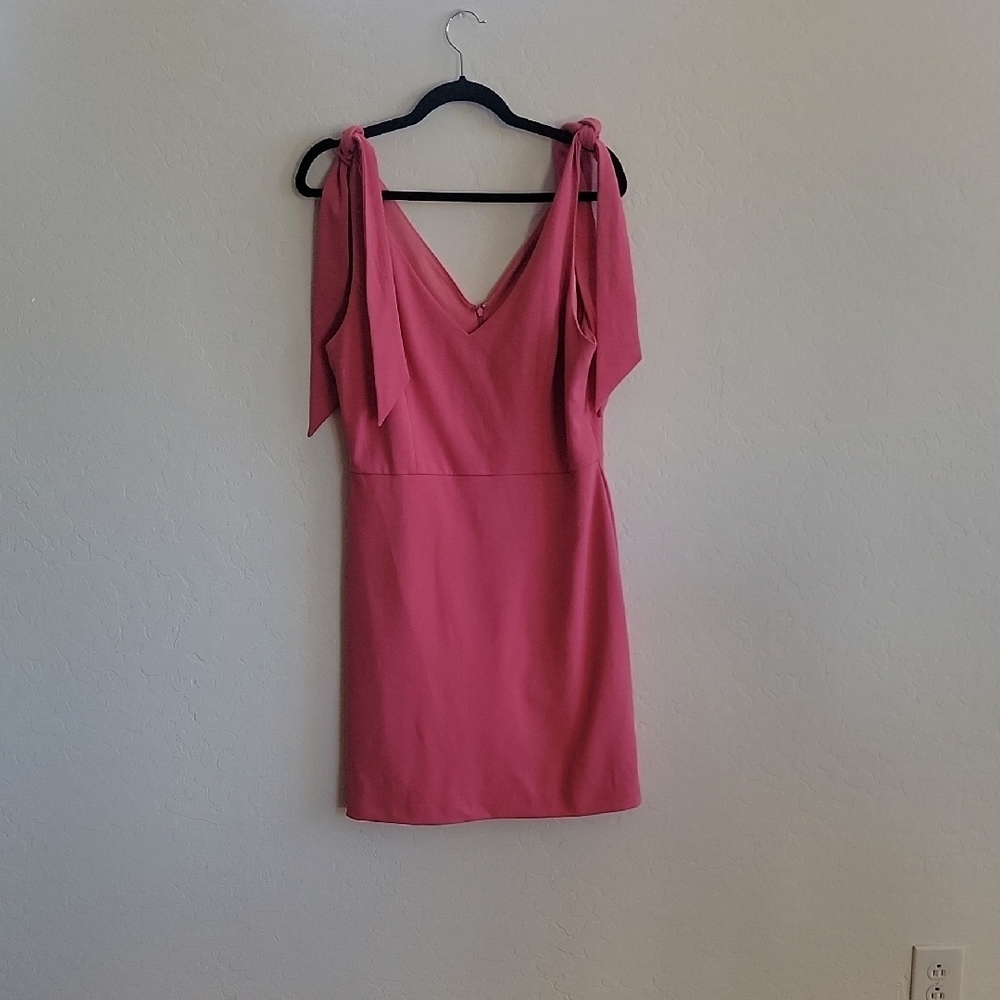 BCBGeneration Pink Sheath Mini Dress V-Neck Sleeveless